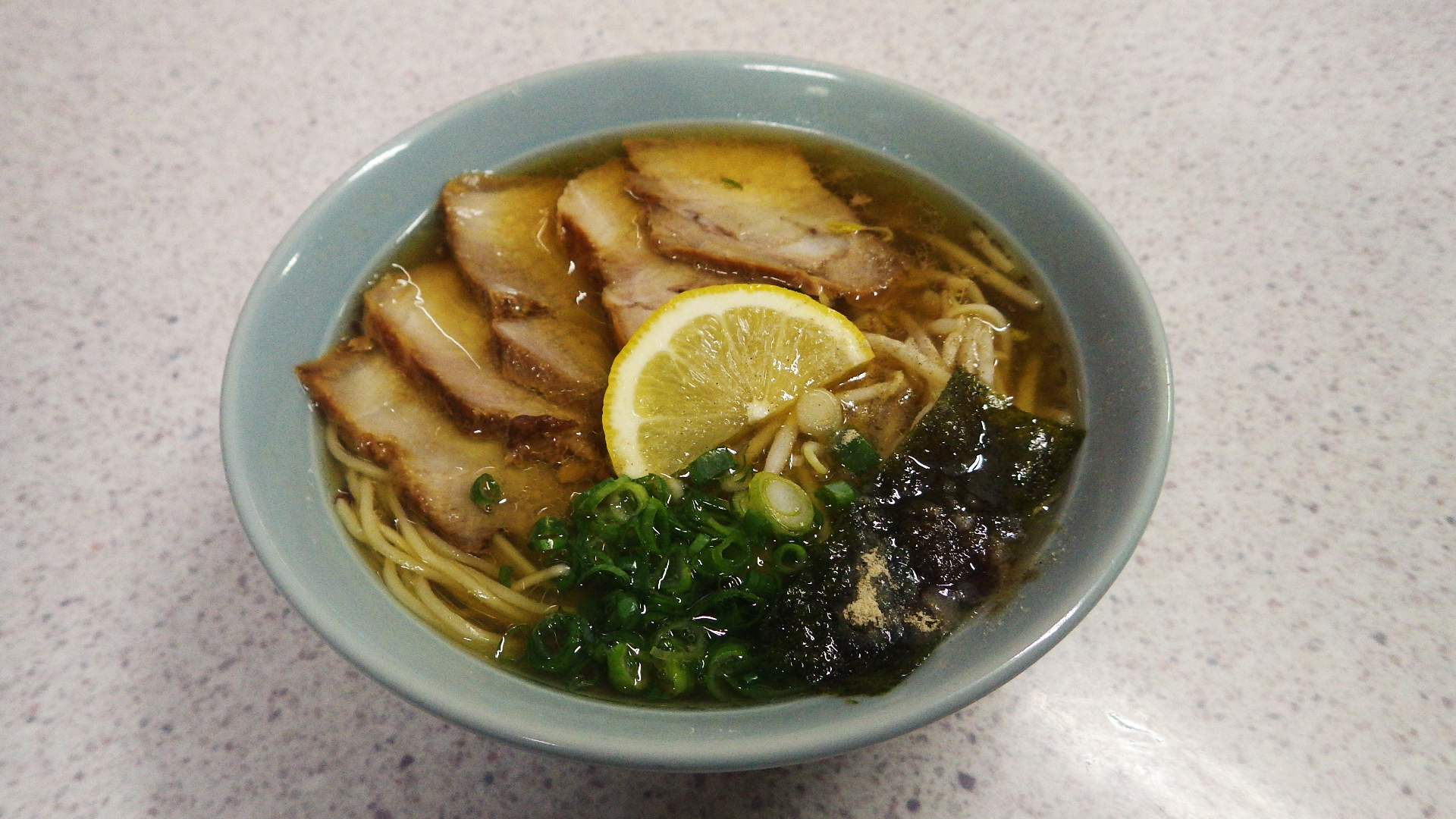 ラーメン５５０円